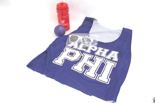 Linfield College Lot Alpha Phi Wildstock Memorial Run Shirts M Sunglasses Bottle