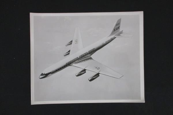 Lot of 4 Vintage B&W Photos Scandinavian Airlines System SAS Airplanes