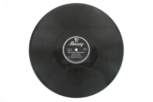 The Gaylords - 78 RPM Record – Mercury #70403 Little Shoemaker Mecque Mecque